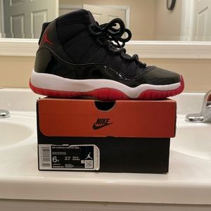 Air Jordan XII Retro Playoffs Bred (GS)